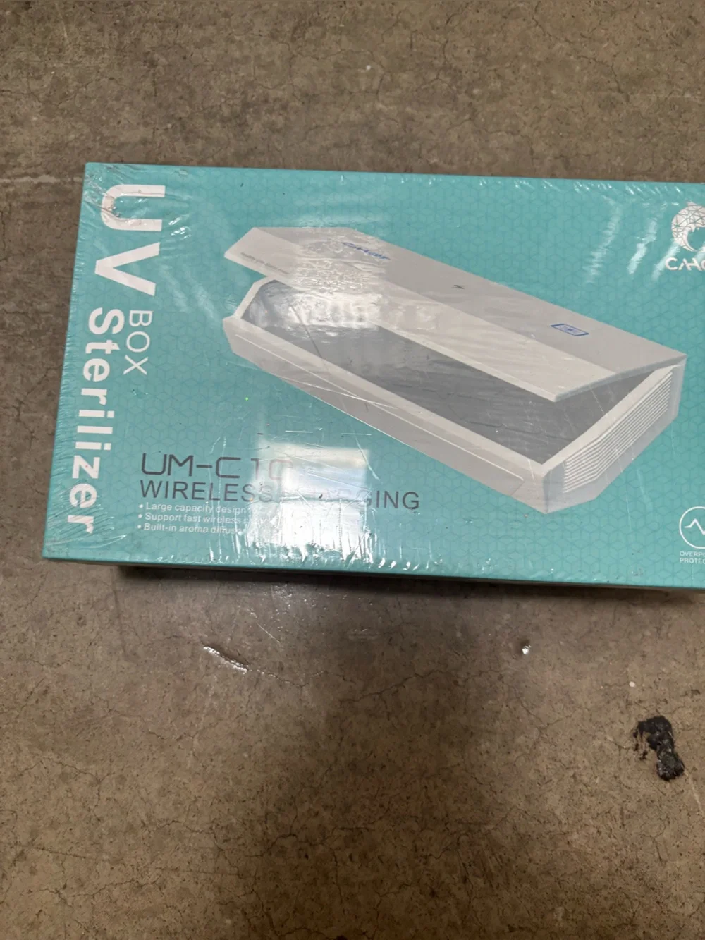 White UV Box Sterilizer with Wireless Charging